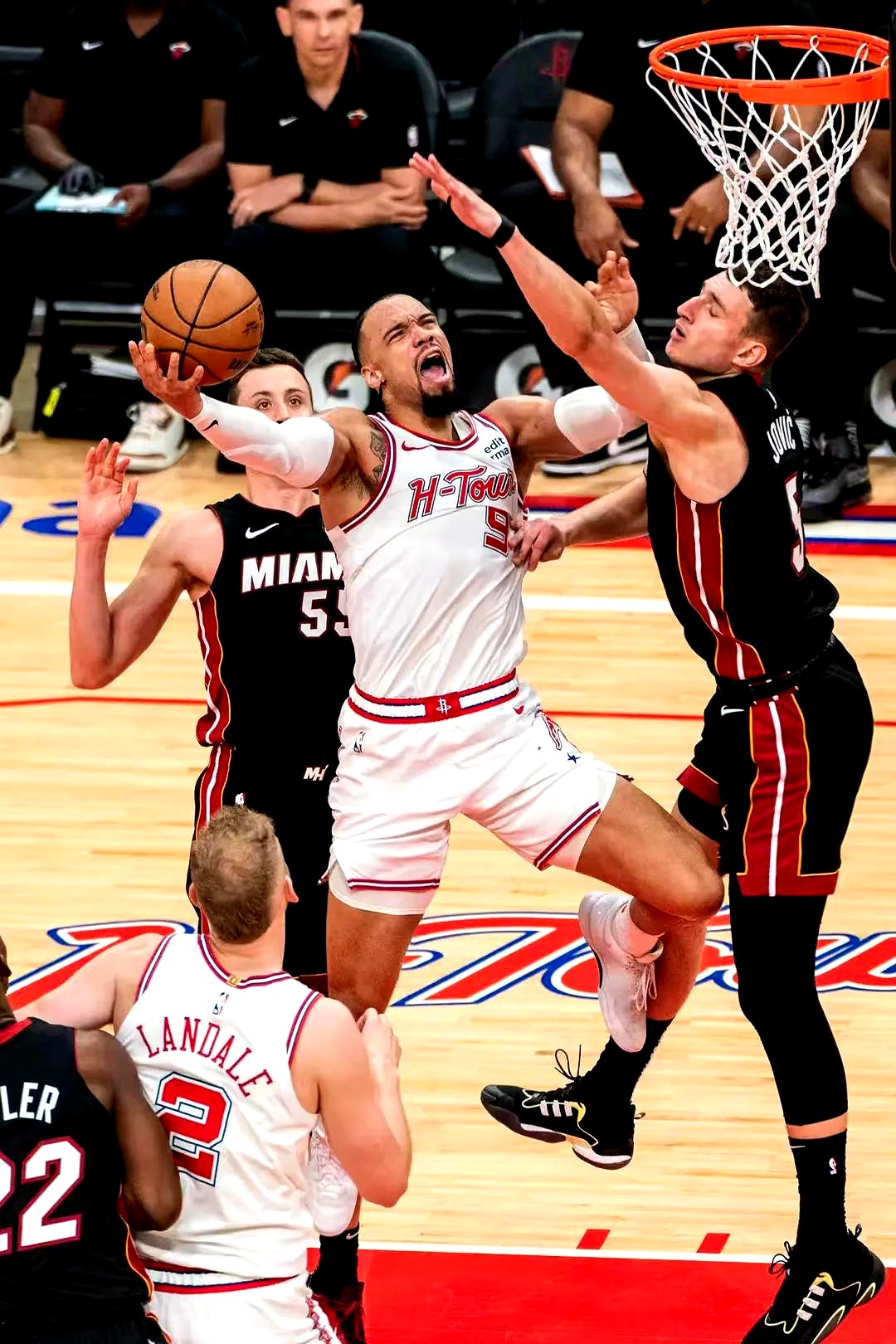 开云平台-热火B队爆冷美国男篮，贝弗利打破历史纪录