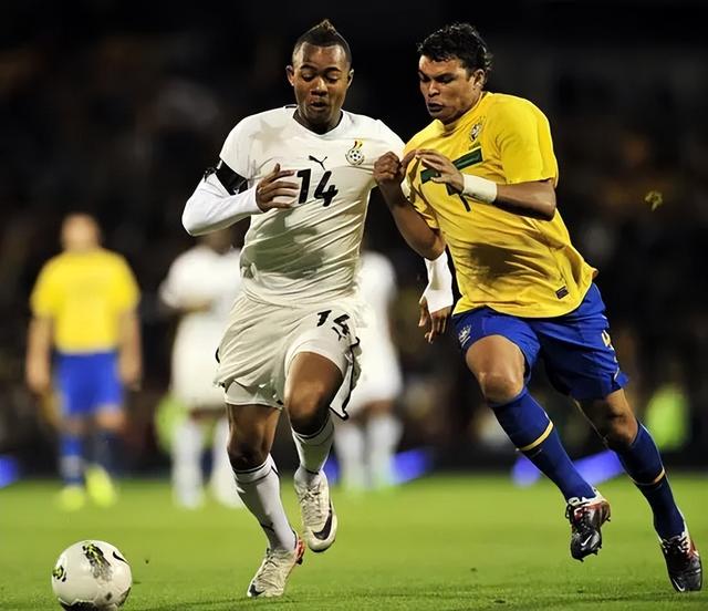 开云体育中国-巴西险胜罗马，迪马利亚惊艳四座