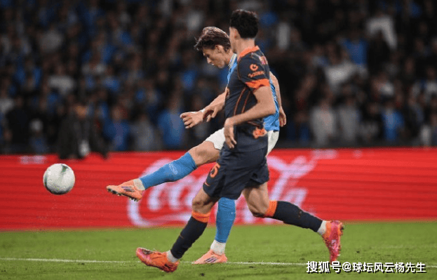 乌克兰力克那不勒斯,若日尼奥扛起全队 乌克兰力克那不勒斯,若日尼奥扛起全队