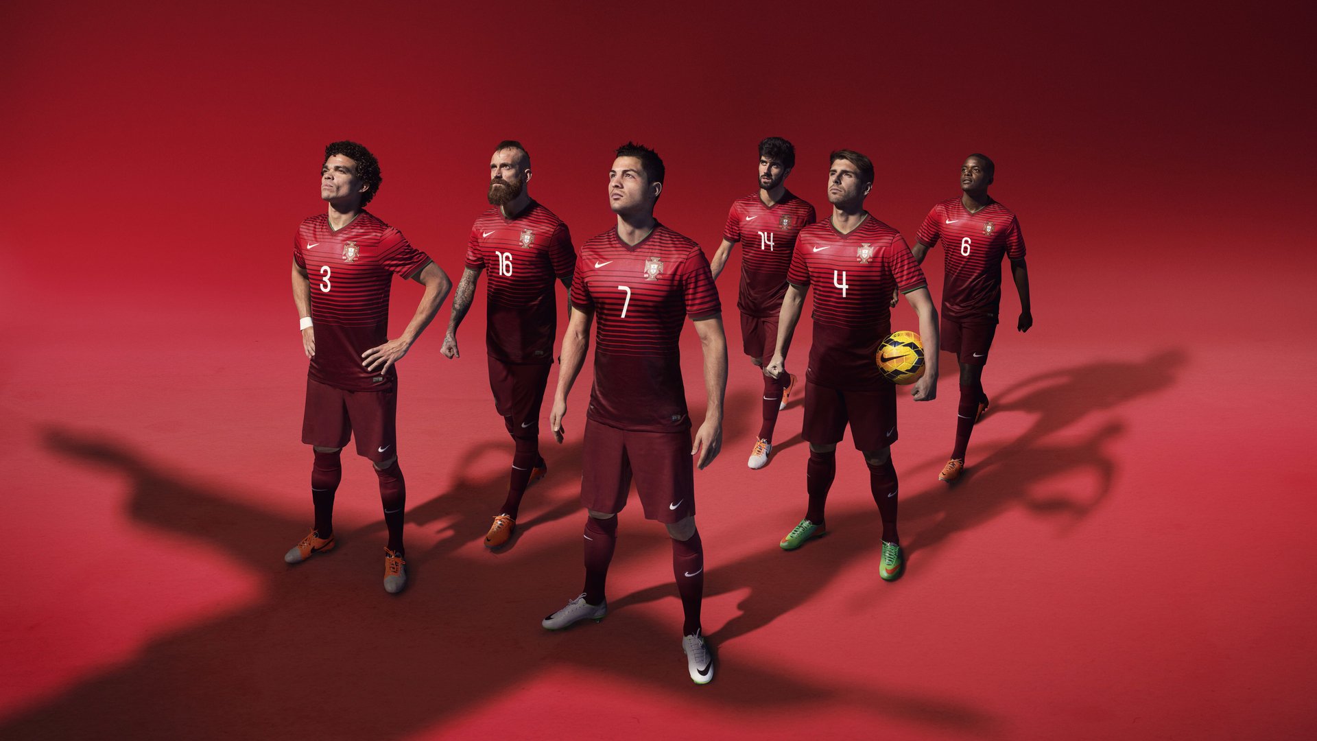 开云体育在线-当篮球突破手闯入足球之夜，杰伦·格林式的持续杀伤如何重写2026绿茵叙事