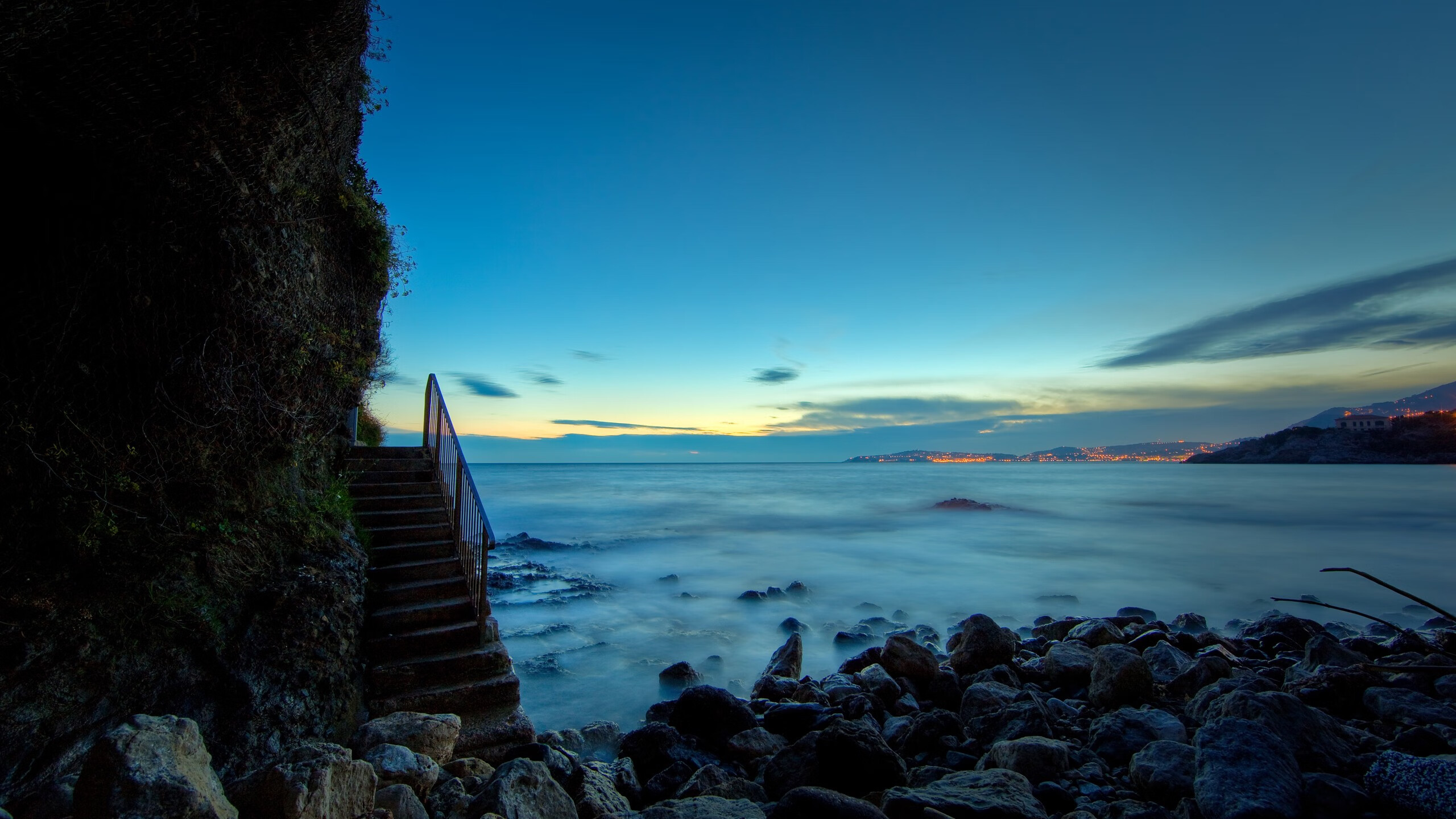 奥斯梅恩一锤定音,超级雄鹰力克桑巴军团