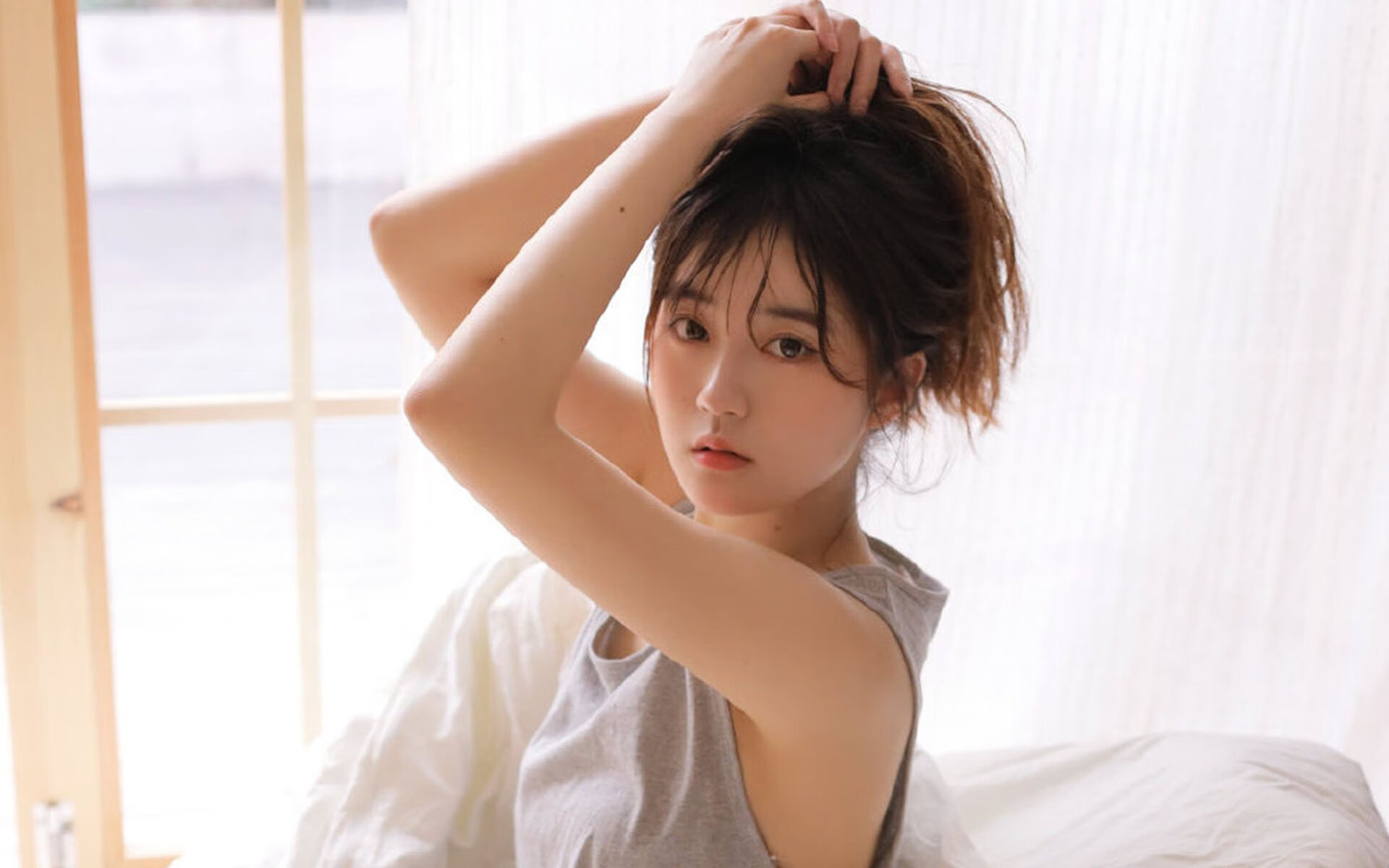 数据狂澜难敌铁壁,德里赫特爆炸表现与喀麦隆窒息式防守的战术博弈